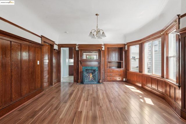 1810 Adeline St, Oakland, CA 94607