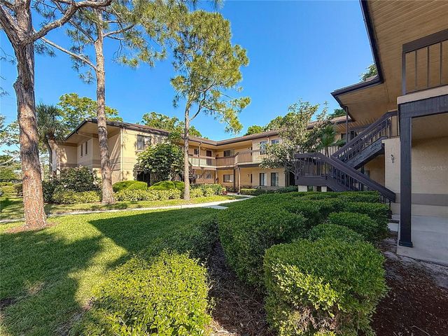 2693 SABAL SPRINGS CIRCLE 206, Clearwater, FL 33761