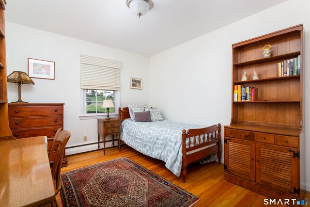 31 Edward Place, Stamford, CT 06905