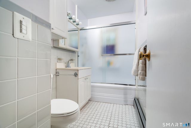 31 Edward Place, Stamford, CT 06905