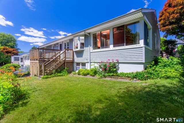 31 Edward Place, Stamford, CT 06905