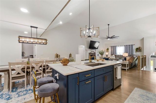 4765 Julian Way, Acworth, GA 30101