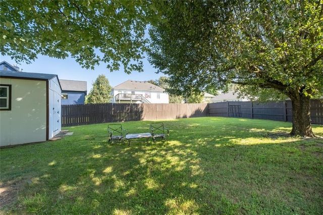 4765 Julian Way, Acworth, GA 30101