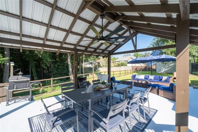 4765 Julian Way, Acworth, GA 30101