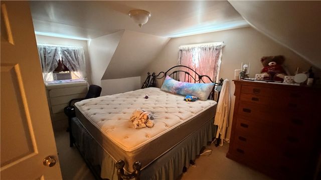 464 Greenridge Rd, New Kensington, PA 15068