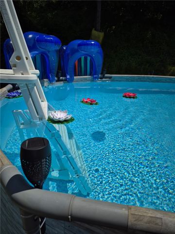 464 Greenridge Rd, New Kensington, PA 15068