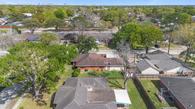 5801 Jason Street, Houston, TX 77074