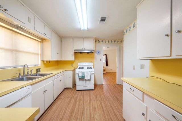 5801 Jason Street, Houston, TX 77074