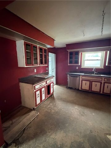 4405 Old Troy Pike, Dayton, OH 45404
