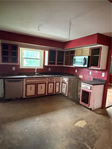 4405 Old Troy Pike, Dayton, OH 45404