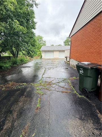 4405 Old Troy Pike, Dayton, OH 45404