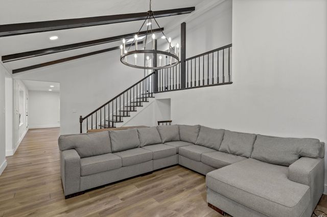 236 Heathwood Drive, Spartanburg, SC 29307
