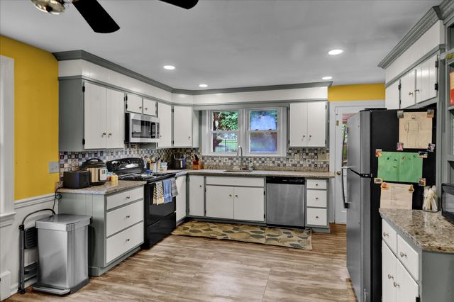 90 FRICKS LOCK RD, Pottstown, PA 19465