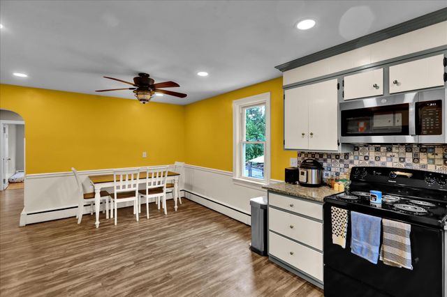 90 FRICKS LOCK RD, Pottstown, PA 19465