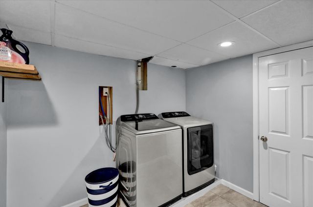90 FRICKS LOCK RD, Pottstown, PA 19465