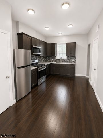 279 N 6Th St, Newark City, NJ 07107