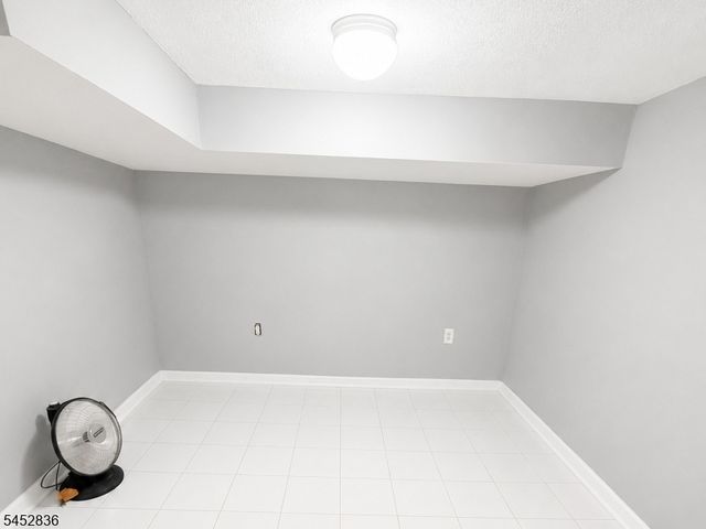 279 N 6Th St, Newark City, NJ 07107