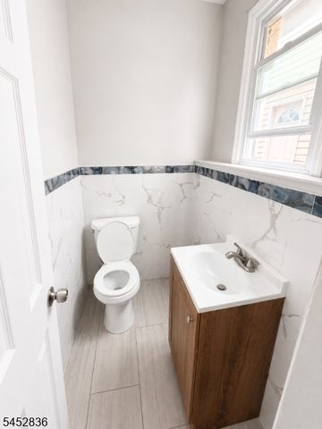 279 N 6Th St, Newark City, NJ 07107