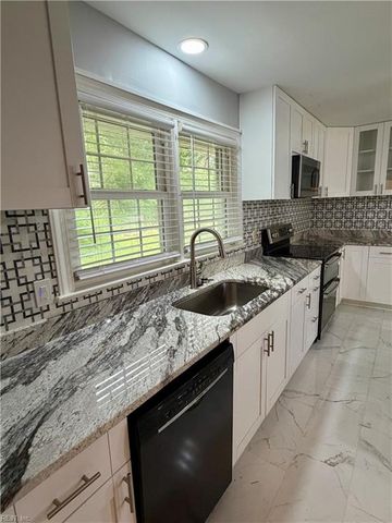 1452 E Pembroke AVE, Hampton, VA 23663