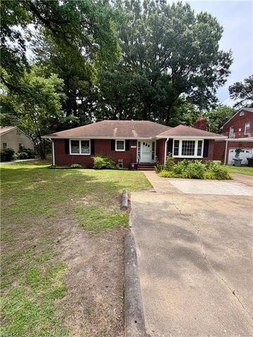 1452 E Pembroke AVE, Hampton, VA 23663