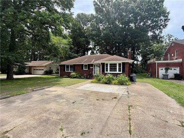 1452 E Pembroke AVE, Hampton, VA 23663