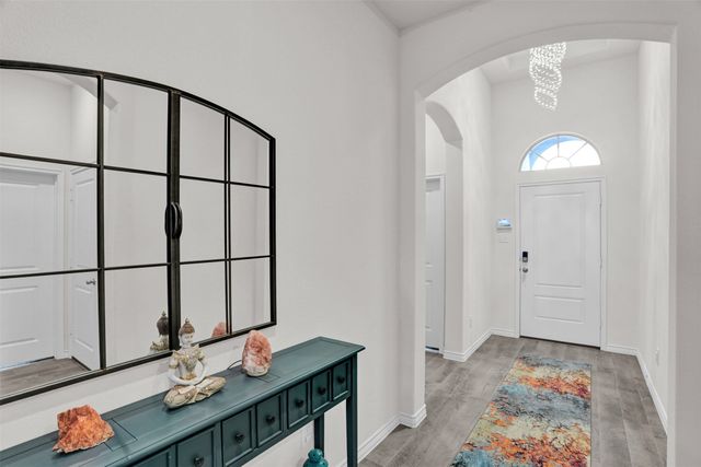 10601 Ponderosa Trail, Aubrey, TX 76227