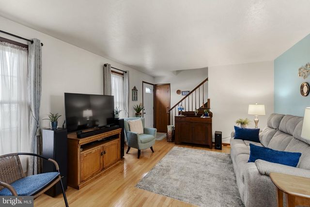 24 EDIE DR, Denver, PA 17517