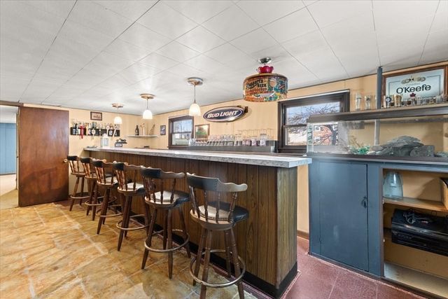 4 Little Tree Ln, Bellingham, MA 02019