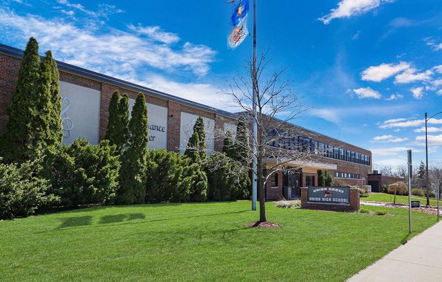 1038 58th ROAD, Union Grove, WI 53182