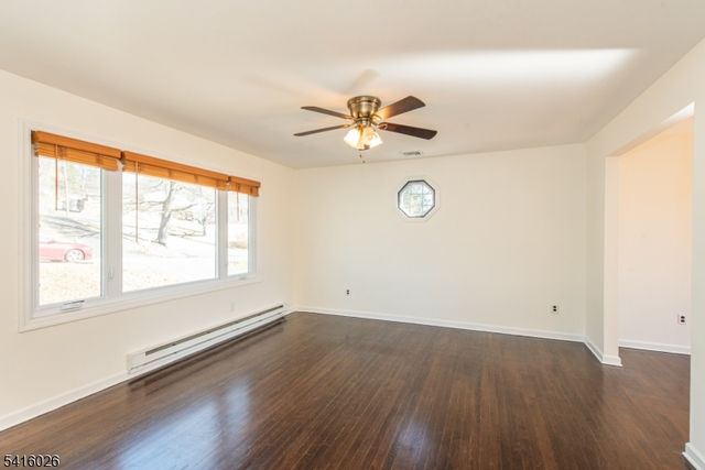 22 Mountain Heights Dr, Byram Twp., NJ 07871