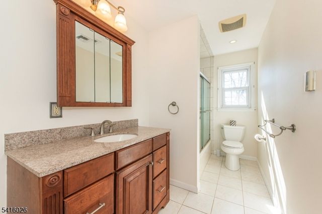 22 Mountain Heights Dr, Byram Twp., NJ 07871