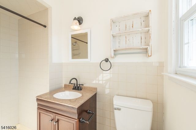 22 Mountain Heights Dr, Byram Twp., NJ 07871