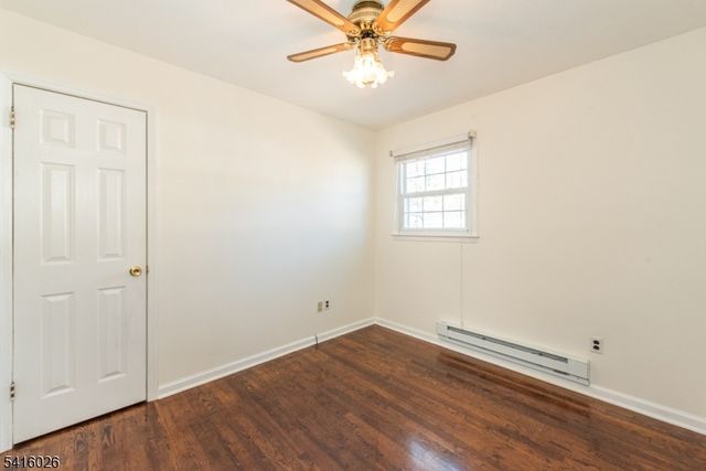 22 Mountain Heights Dr, Byram Twp., NJ 07871