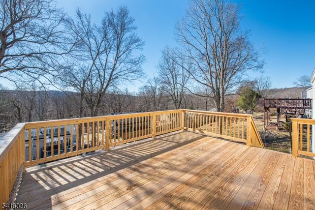 22 Mountain Heights Dr, Byram Twp., NJ 07871