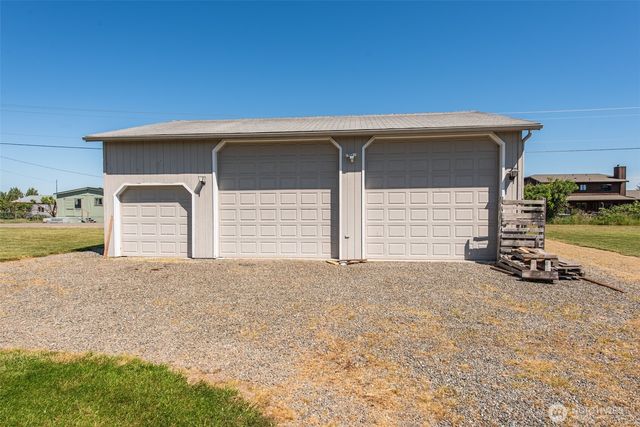 63 E Nelson Road, Sequim, WA 98382