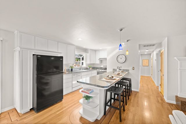 114 Pinecrest Ave, Auburn, CA 95603