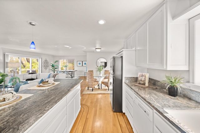 114 Pinecrest Ave, Auburn, CA 95603