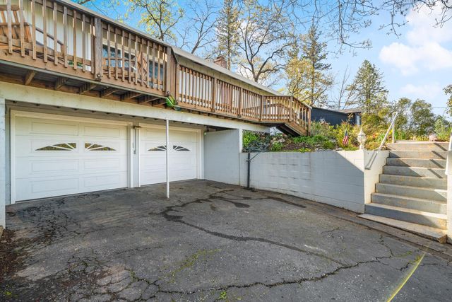 114 Pinecrest Ave, Auburn, CA 95603