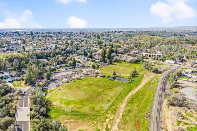 114 Pinecrest Ave, Auburn, CA 95603