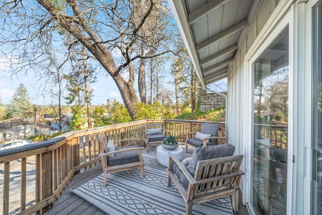 114 Pinecrest Ave, Auburn, CA 95603