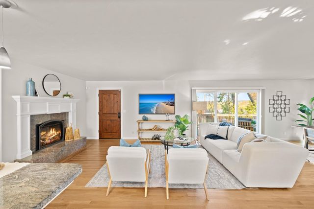 114 Pinecrest Ave, Auburn, CA 95603