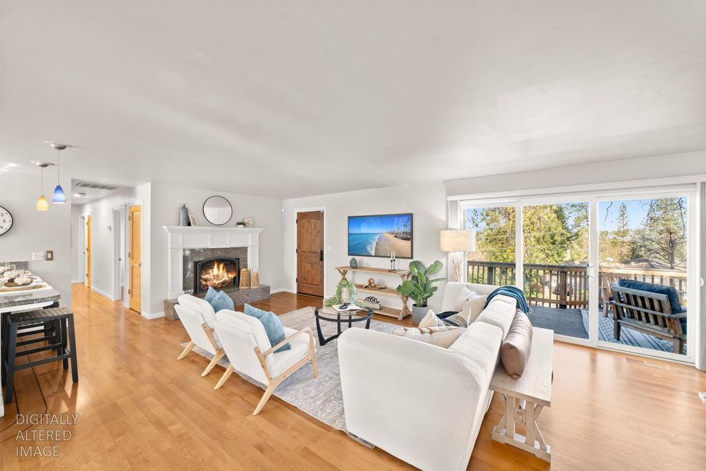 114 Pinecrest Ave, Auburn, CA 95603