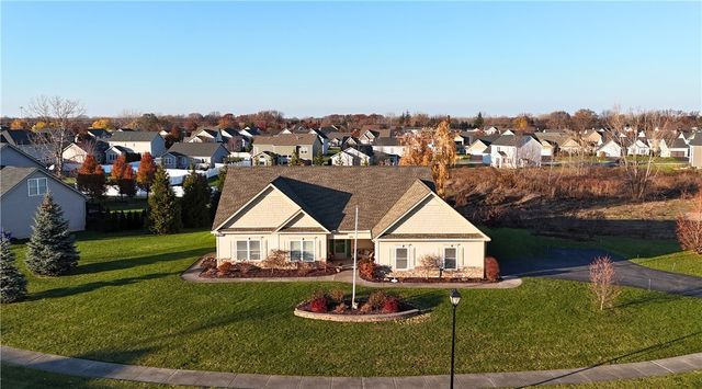 360 Belmore Way, Greece, NY 14612