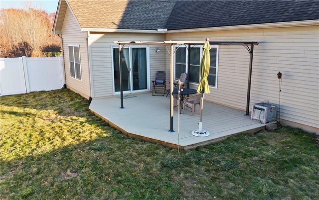 360 Belmore Way, Greece, NY 14612