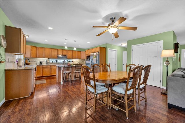 360 Belmore Way, Greece, NY 14612