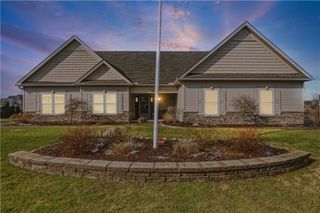 360 Belmore Way, Greece, NY 14612