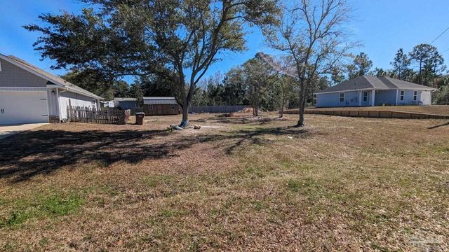 Justice Cir, Gulf Breeze, FL 32563