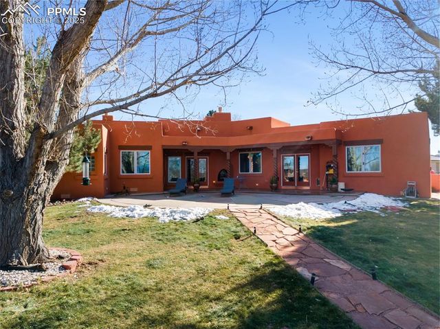 75 S Villa Del Sol Court, Pueblo West, CO 81007