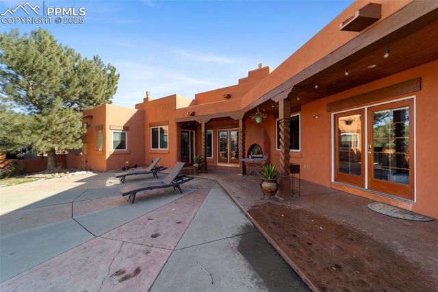 75 S Villa Del Sol Court, Pueblo West, CO 81007