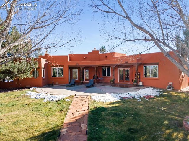 75 S Villa Del Sol Court, Pueblo West, CO 81007